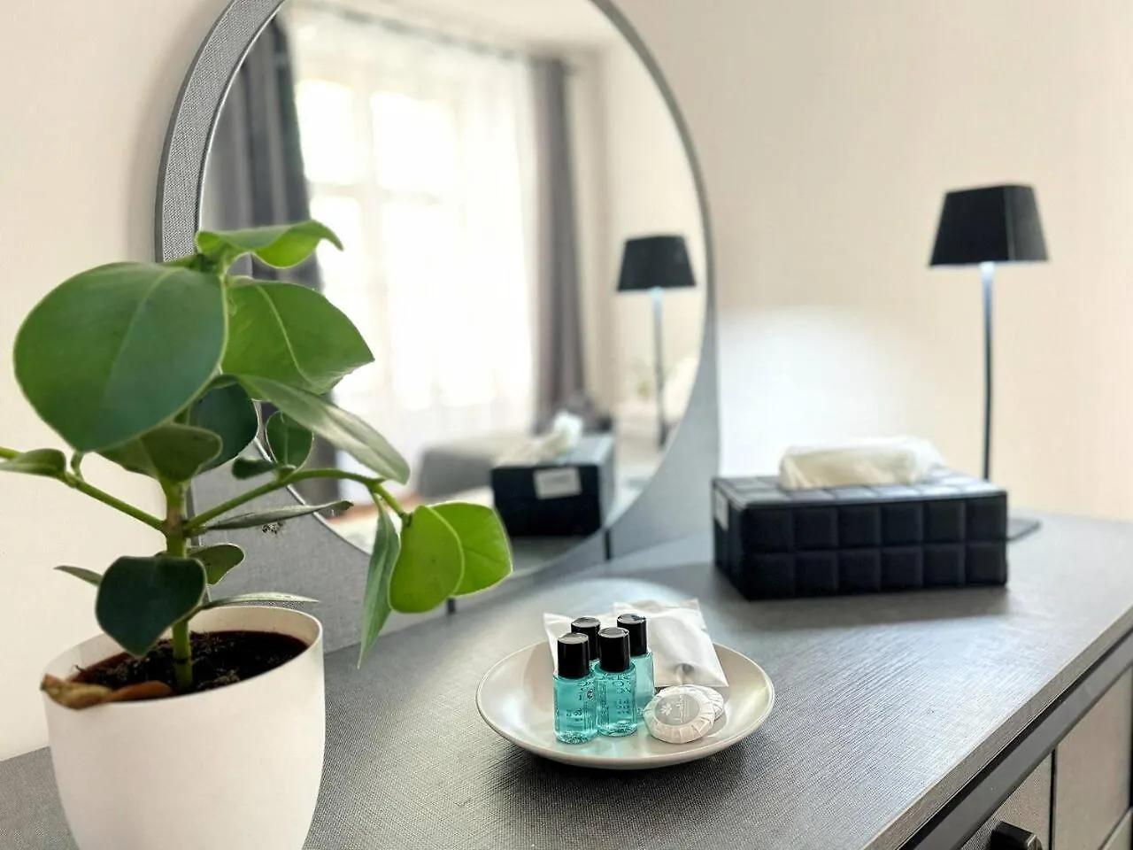 Holidayhome Apartments I Stylish Private Room In The Heart Of Berlin-Kreuzberg!  Berlin