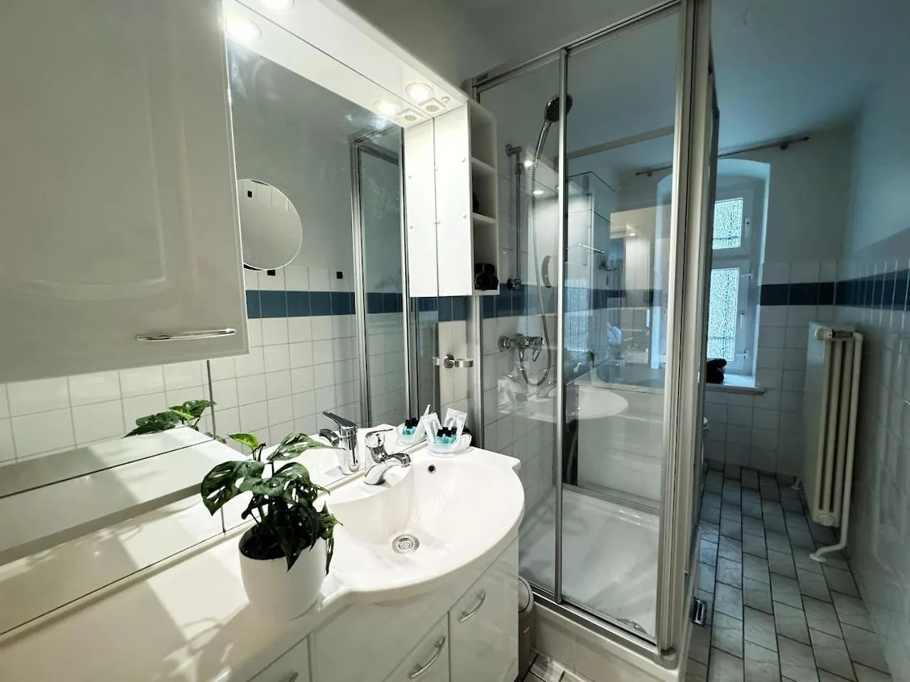 Holidayhome Apartments I Stylish Private Room In The Heart Of Berlin-Kreuzberg!  Βερολίνο