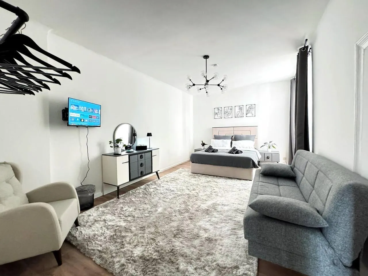 Holidayhome Apartments I Stylish Private Room In The Heart Of Berlin-Kreuzberg!